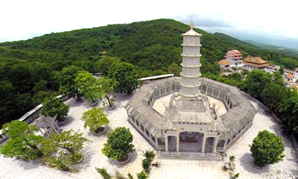 大峒山凈業(yè)寺萬佛塔加固工程
